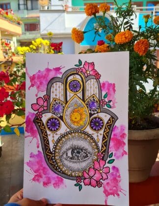 Hamsa art(with crystal)